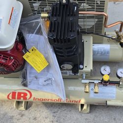 Ingersoll Rand
Reciprocating 8 Gal. 135 Max PSI, 5.5 HP Honda Portable Gas Wheelbarrow Air Compressor