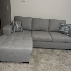 Light Gray Sofa w/Chaise