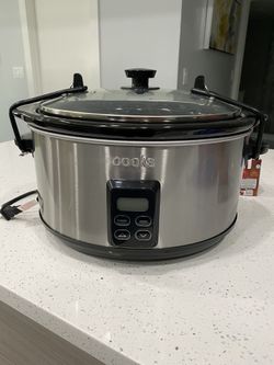 Slow cooker