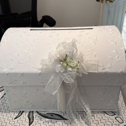 Gift card box for wedding/bridal shower