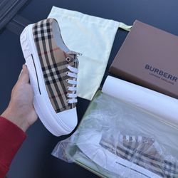 Brown Low top Burberry Canva Men Shoe 