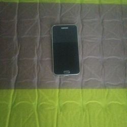 Broken Samsung Galaxy S5 