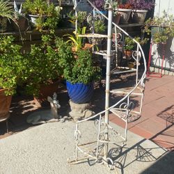 Metal Plant Holder Of Eight Stands