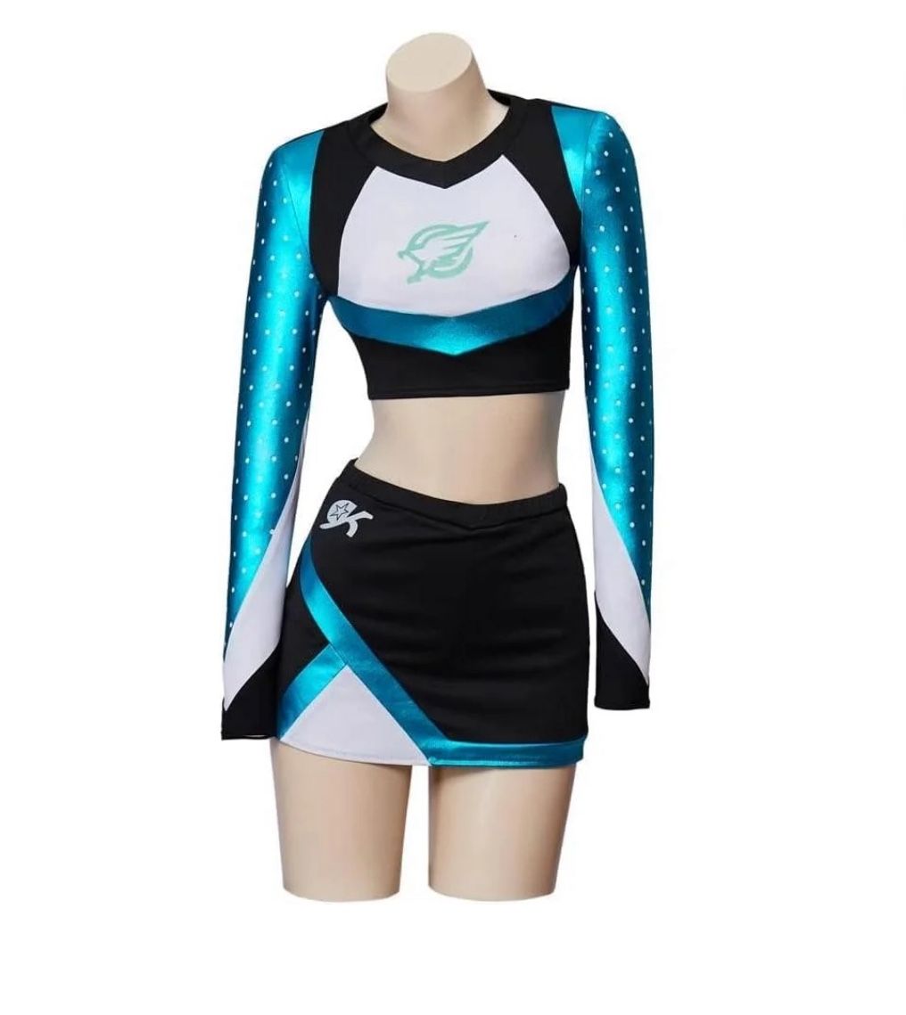 halloween costume (cheerleader from Euphoria maddy)