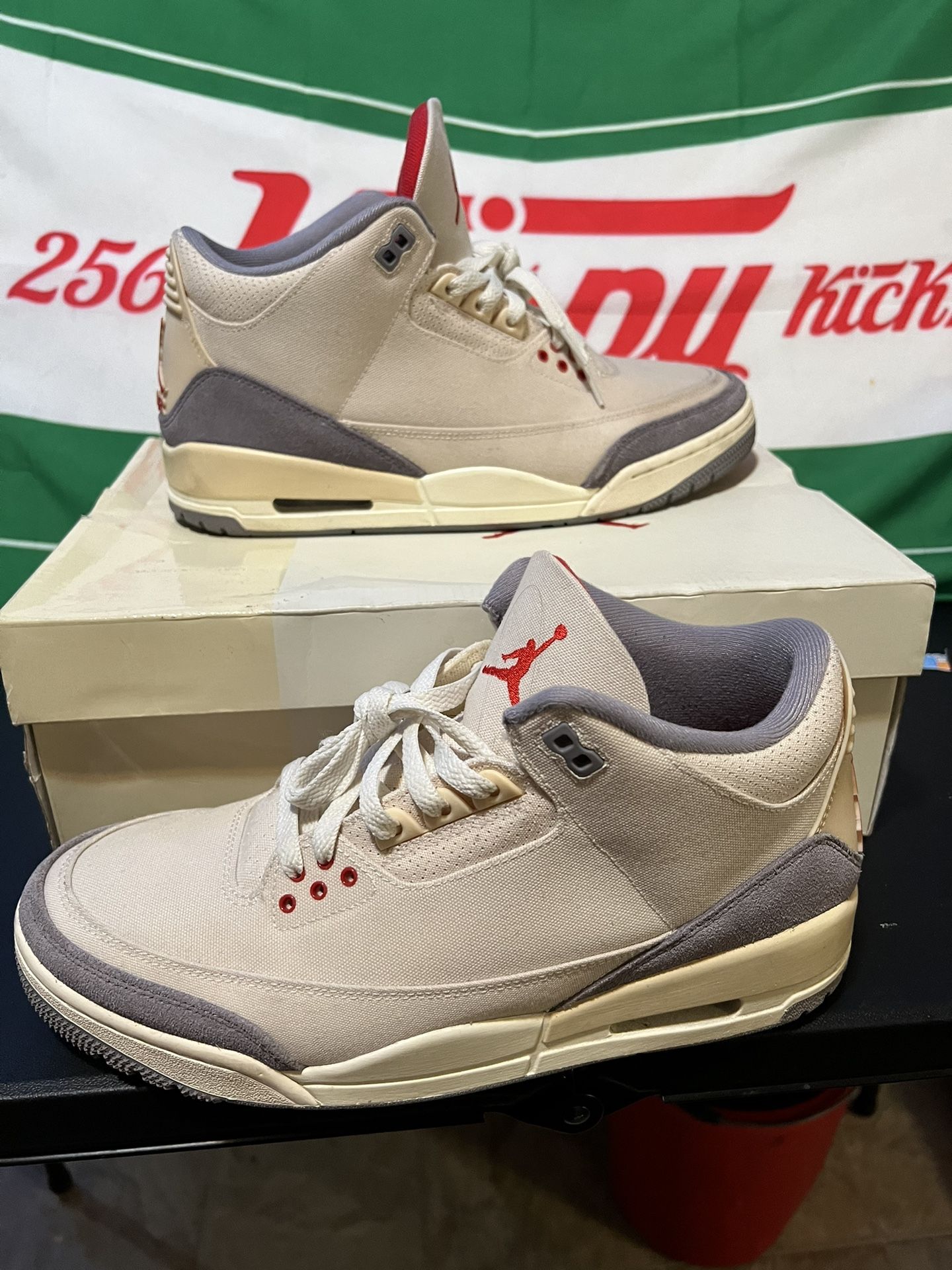 Jordan 3 Muslin Sz 10.5 