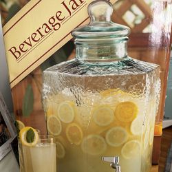 Large beverage dispenser