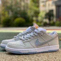 Concepts x Nike SB Dunk Low White Lobster”