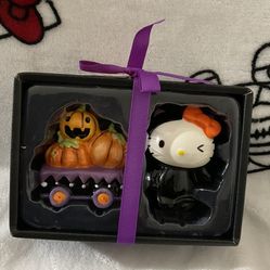 Hello Kitty, Salt And Pepper Set