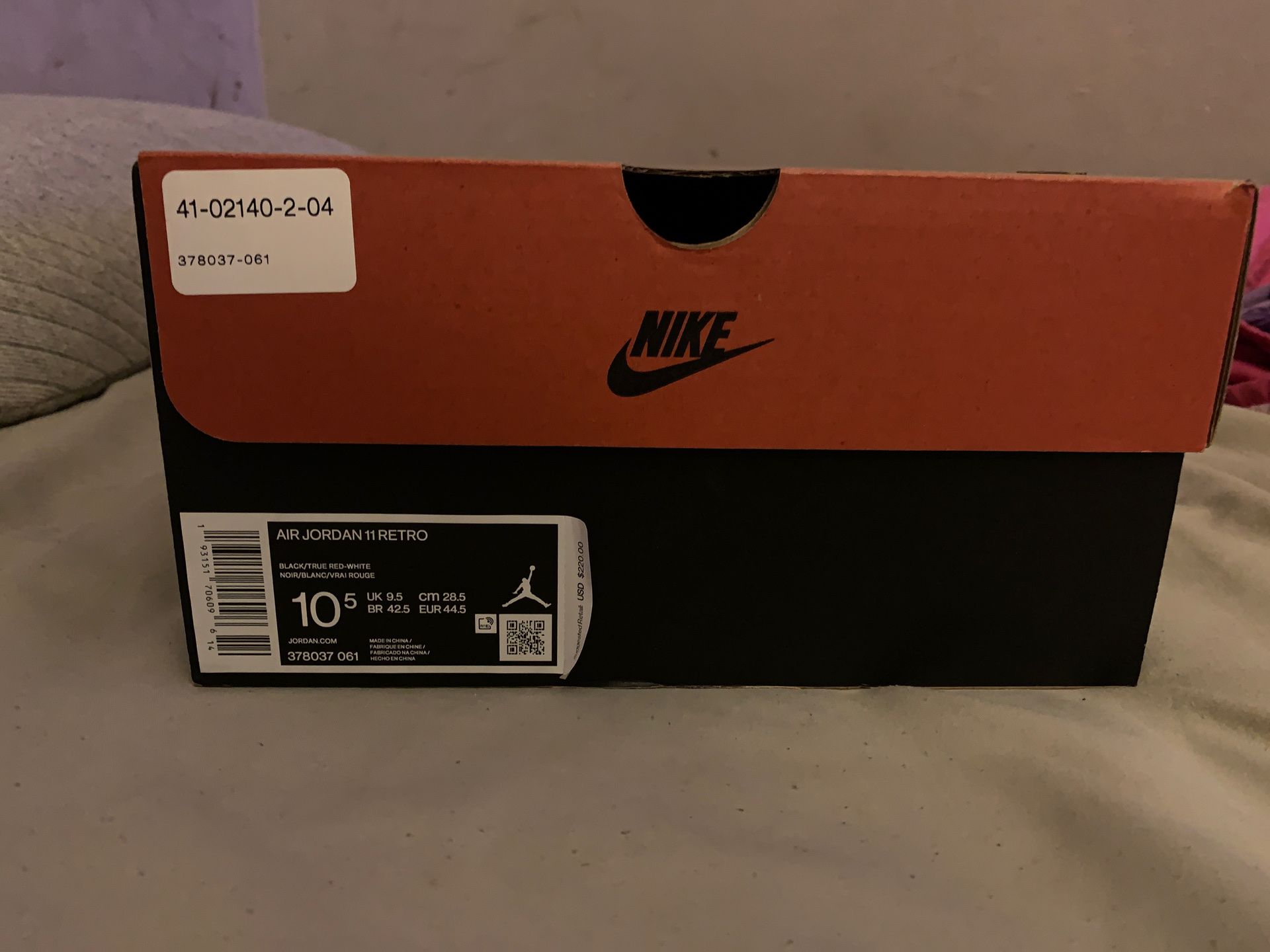 Air Jordan Bred 11