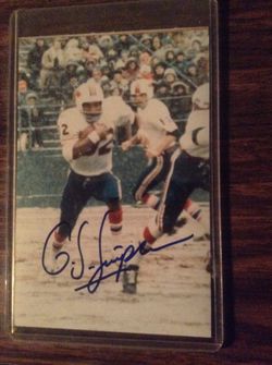 OJ Simpson autograph plaque