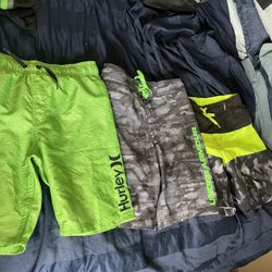 Boys Medium Swim Trunks Lot 