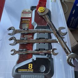Craftsman 4-Piece Metric Open-End Ratcheting Wrench Set Model  21937 Chrome Finish