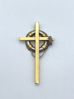1.5" Cross pendant #14781