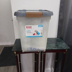 Pet Food Storage Container