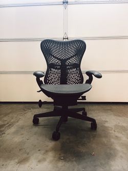 Herman Miller Mirra Ergonomic Office Chair – Adjustable – Authentic