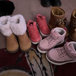 2 Pair Girl  Size 7..Black Boots, & Tan BeBe With Fur inside,  (2 Pair Size 8 Pink Nike’s & pink Boots Carter’s)1 Pair size 9 Tan With Fur prices👇🏽