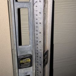 PROFESSIONAL 48" ALUMINUM LEVELS - ACE & HEAVY-DUTY I-BEAM