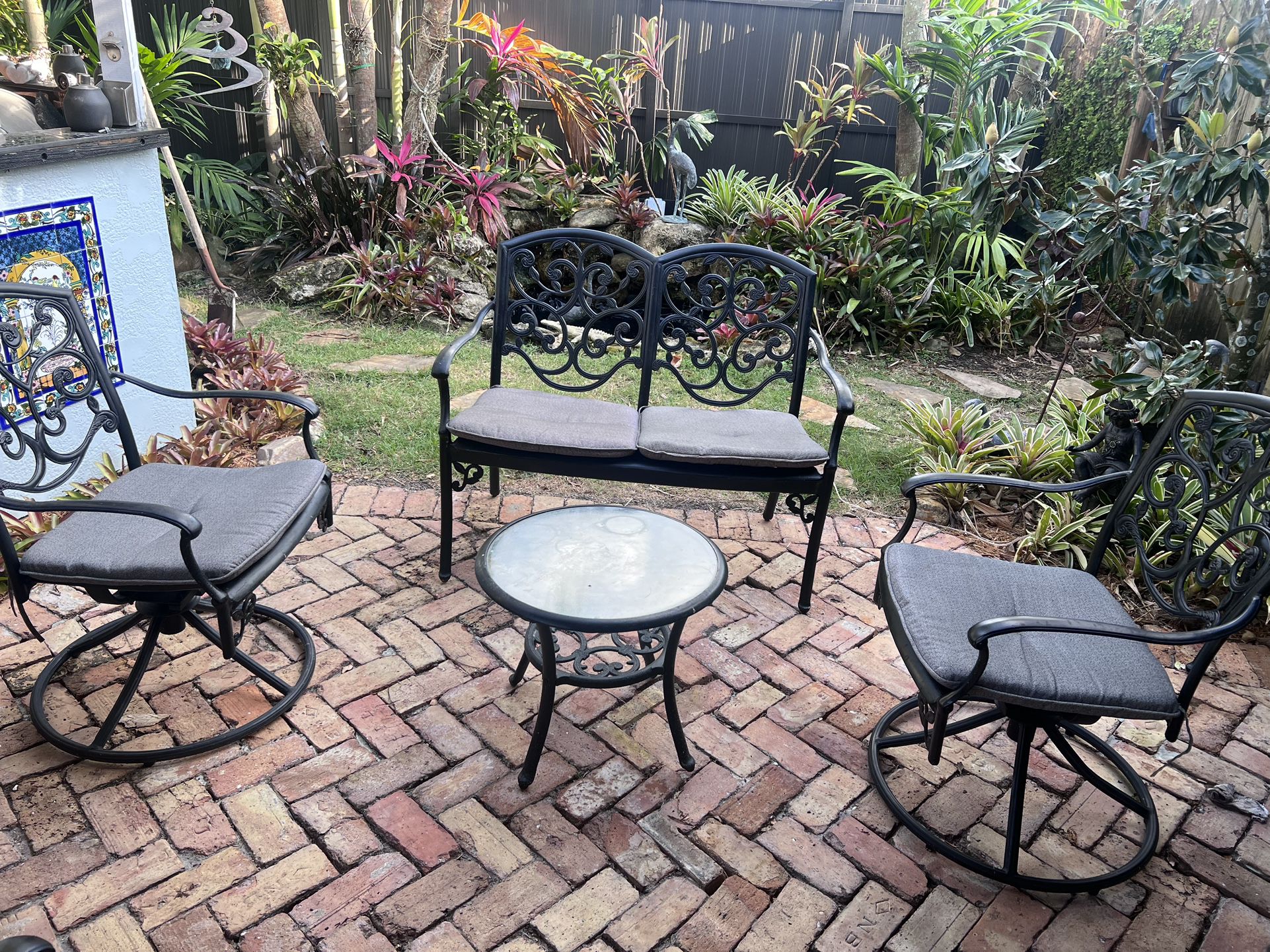 Patio Furniture - Black Metal With Cushions 