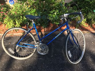 Free spirit dynasty store bike