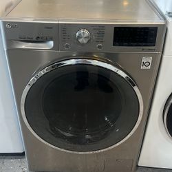 🧺✨ All-in-One  LG 24” Washer & Dryer Combo 24” wide ✨🧺
