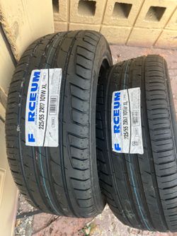 NEW TIRES  225/55 R17