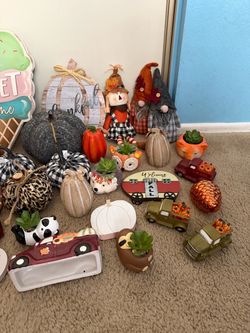 Fall Decor bundle of 45 pieces