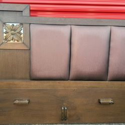 Gorgeous King Size Bed Frame Imported From Overseas - Teak Wood 