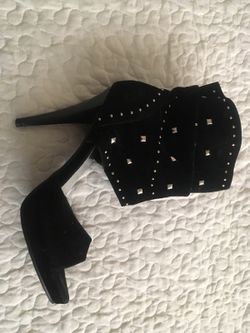 Brand new, black high heels shoes, size 8.5