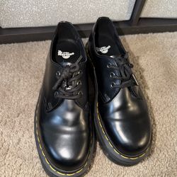 Dr. Martens 1461 Quad platform shoes size 7 M