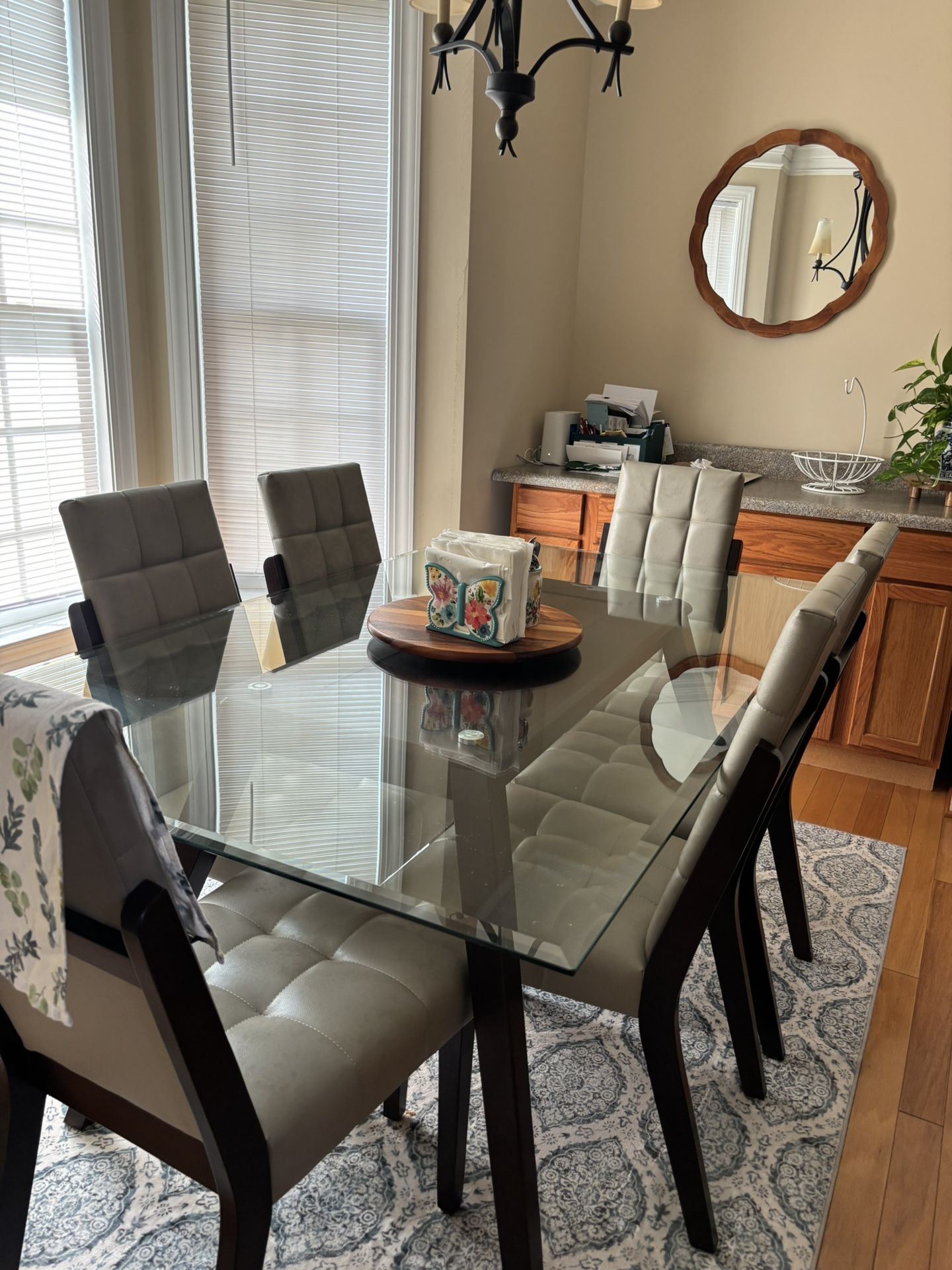 Dinning Table