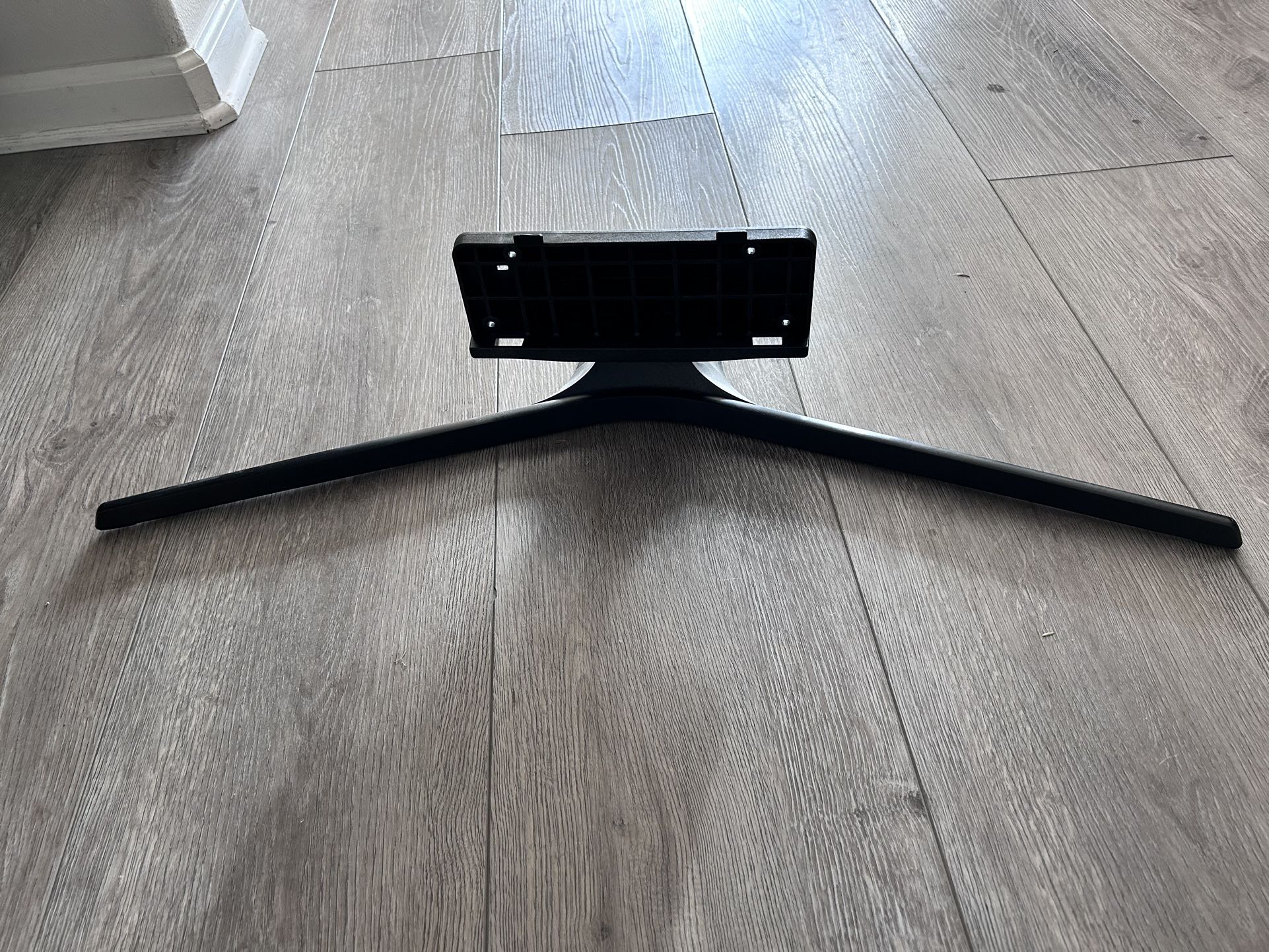 Samsung TV Stand 50 To 55”