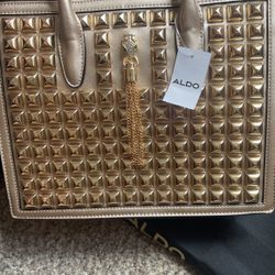 Also Gold Purse