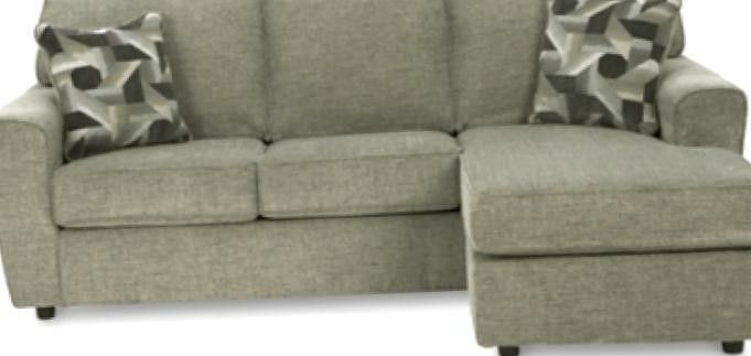 Brand New Traditional Elegant Style Sofa and Love