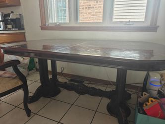 Kitchen table