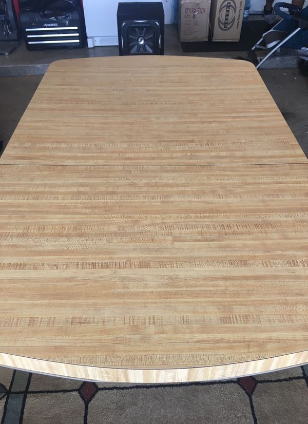 Kitchen table for Sale in Las Vegas, NV - OfferUp