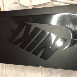 Supreme Black Air Force 1 – Size 9