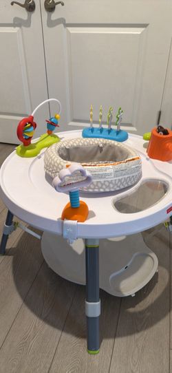 Skip Hop Silver Lining Cloud Baby’s View 3-Stage Activitu