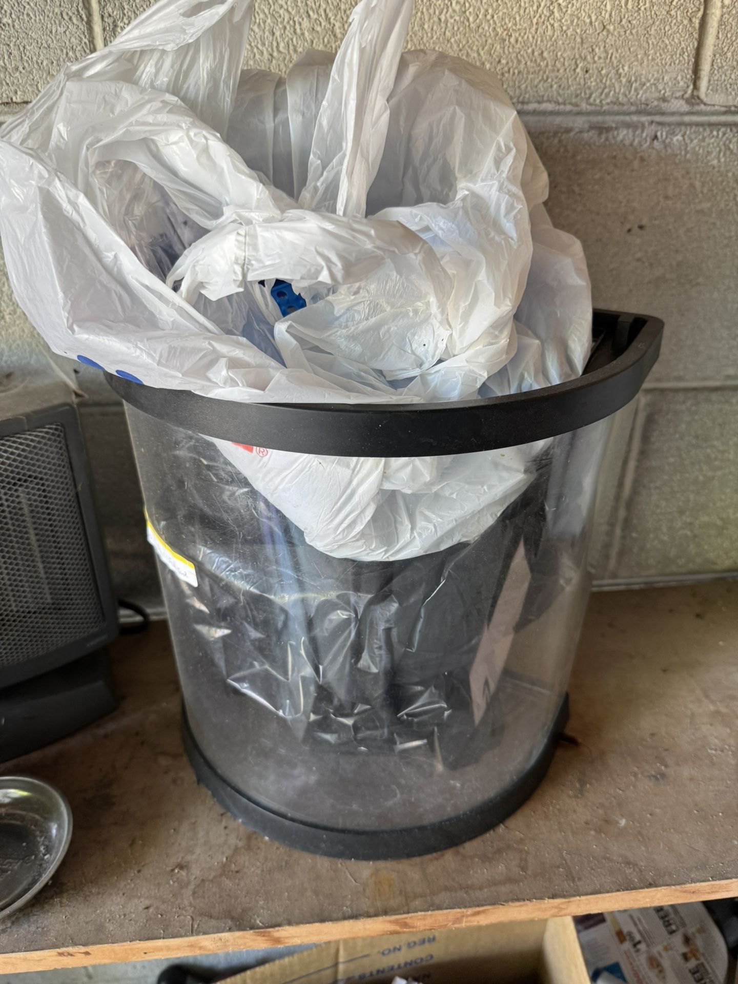 5 Gallon Fish Tank