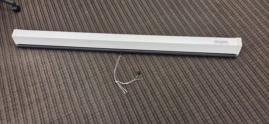 DA-LITE Model C Manual Pull Down Projection Screen