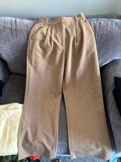 Size 30 curvy Abercrombie Sloan trousers