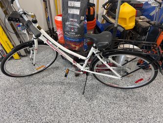 Girls or lady bicycle