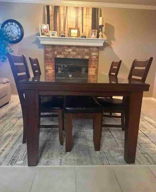 Dinning , Coffee Table and chairs