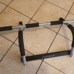 Pull Up Bar