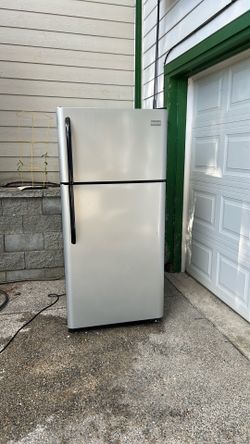 Frigidaire refrigerator