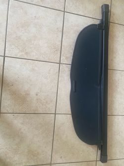 Retractable SUV Cargo Cover / Trunk Privacy Shade – Black