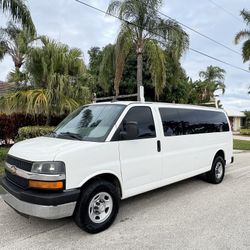 2017 Chevrolet., Express., 3500 Cargo Van extended! Ladder racks 