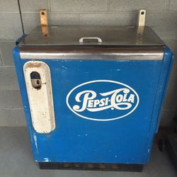 1950’s Pepsi Chest Cooler