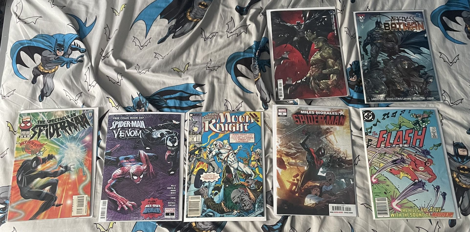 Comic Books Spiderman, Batman, Moon Knight, The Flash 