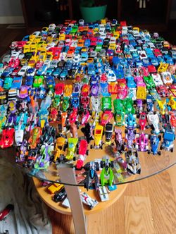 GRAB BAGS of Miscellaneous HOT WHEELS Only  $25 