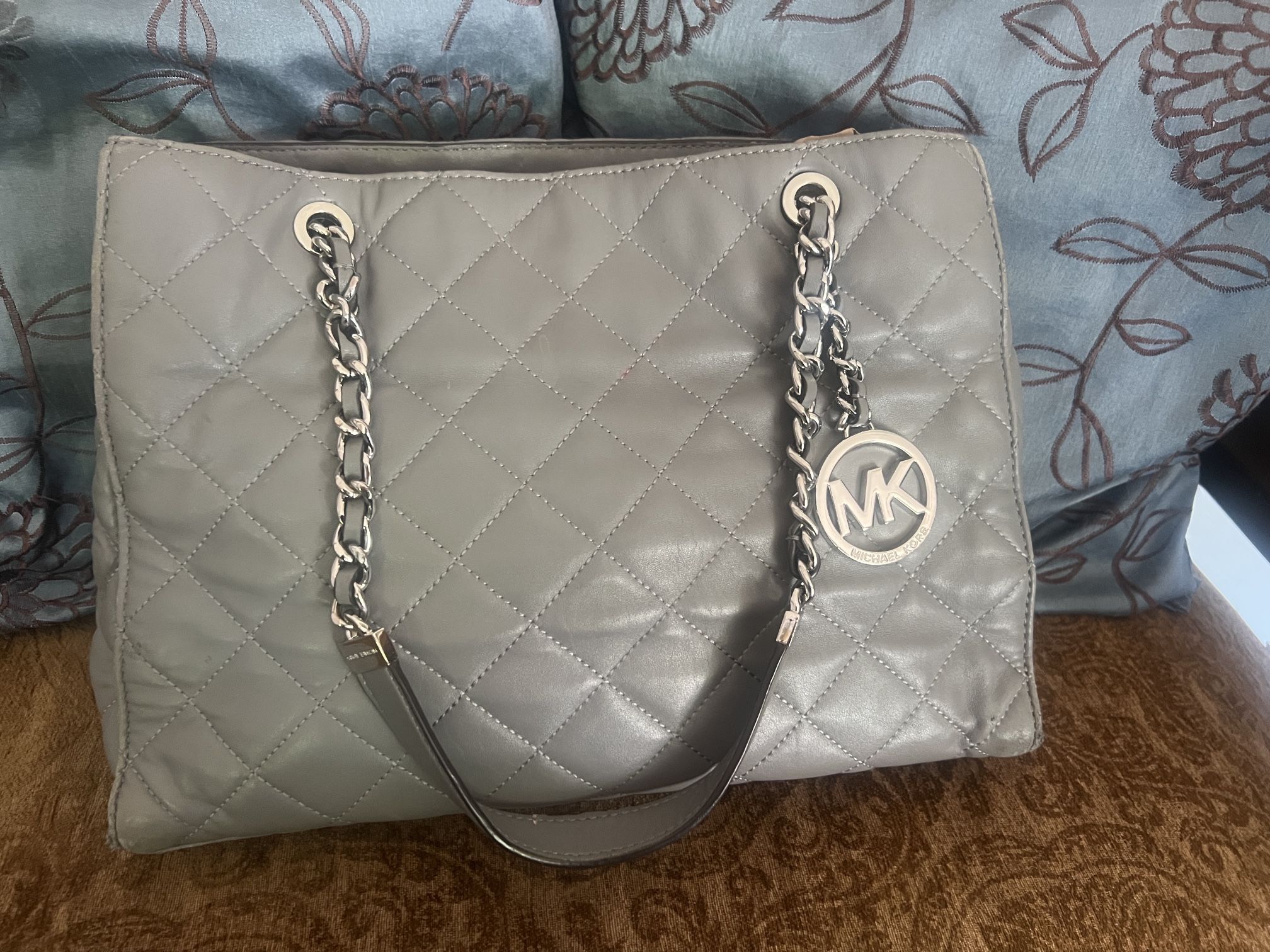 Michael Kors Quilted Shoulder Bag